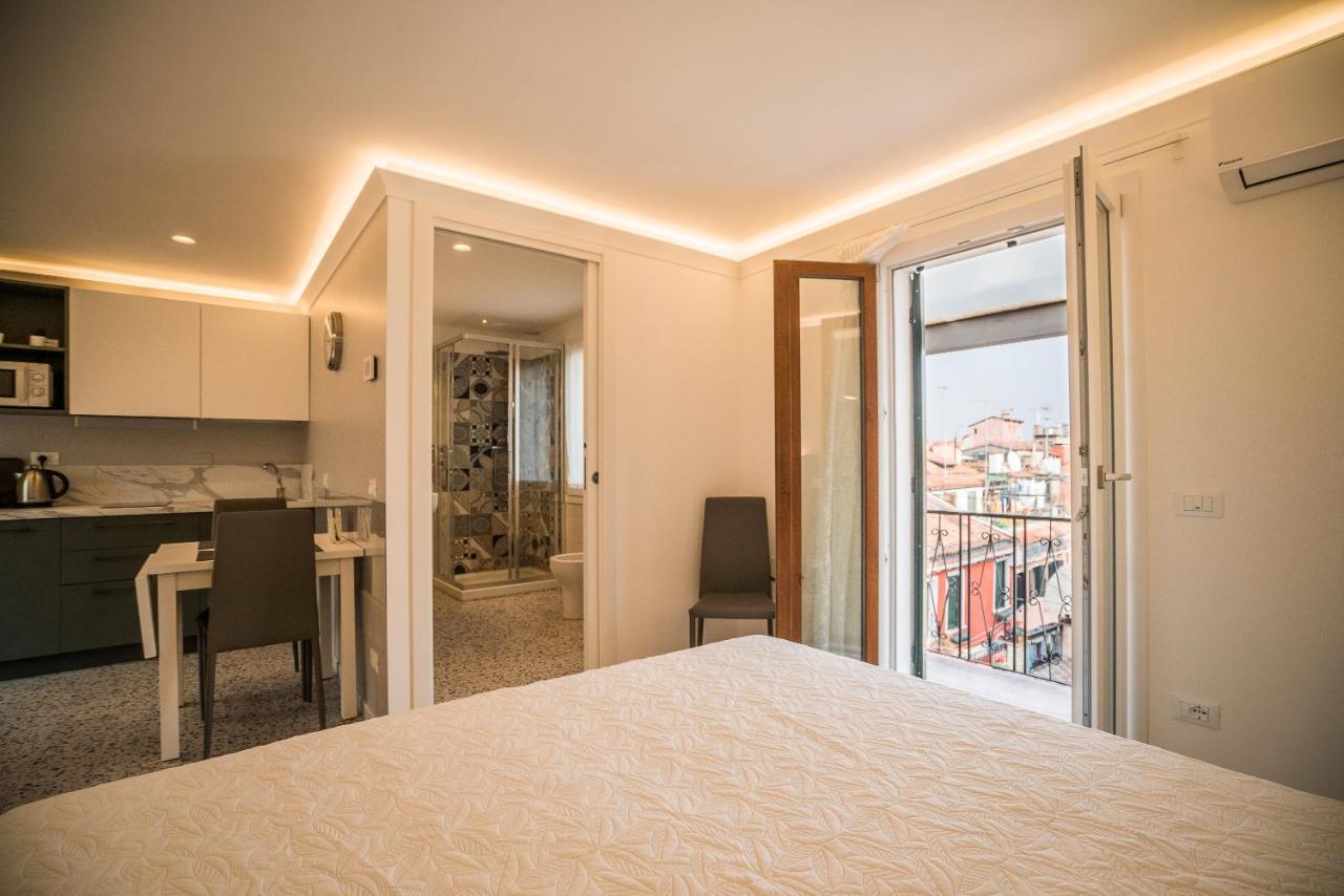 Ferienwohnung Venetian Roof View Exterior foto